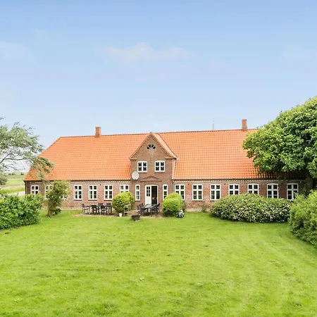 Gorgeous In With Wifi *